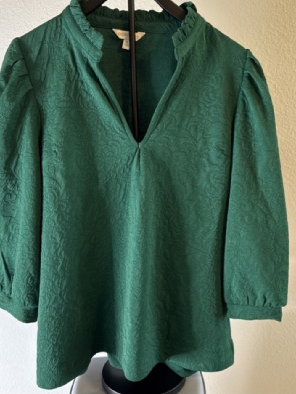Crown & Ivy Women's Green Floral Ruffle V-Neck 3/4 Sleeve Blouse Size XL